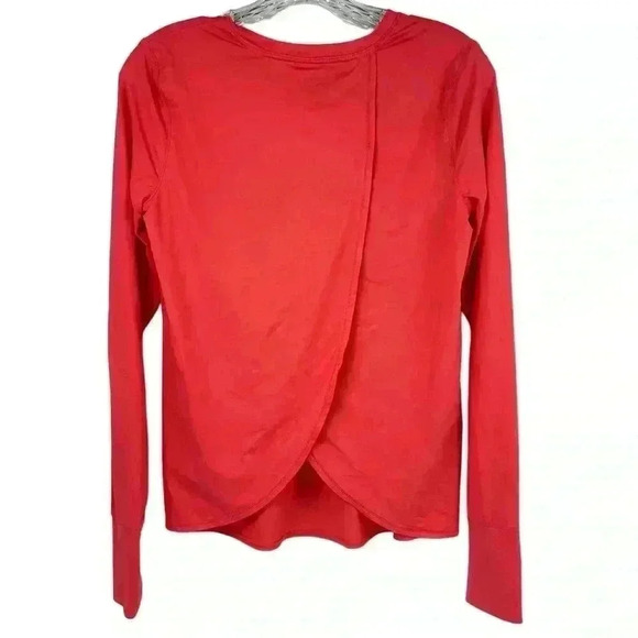 Athleta Sunlover UPF 50+Tulip Back Top Long Sleeve Crew Neck Top Pink Size S - Picture 2 of 15